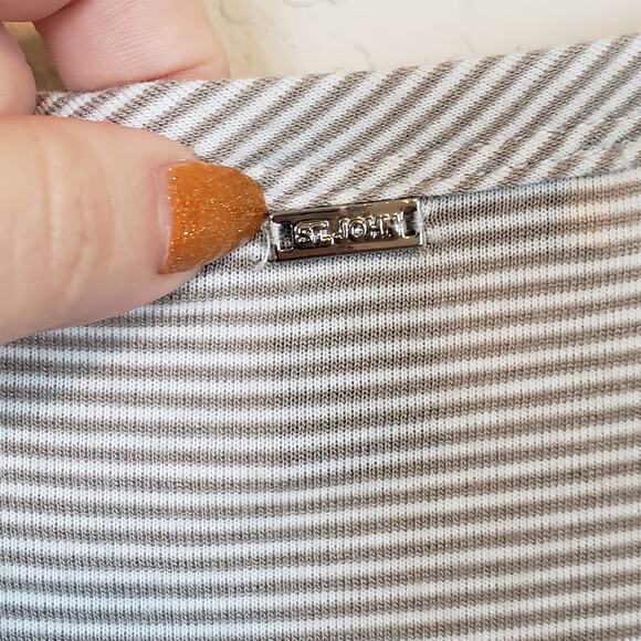 St. John Gray White Mini Striped 3/4 Sleeves Top Women's Medium - Picture 3 of 9